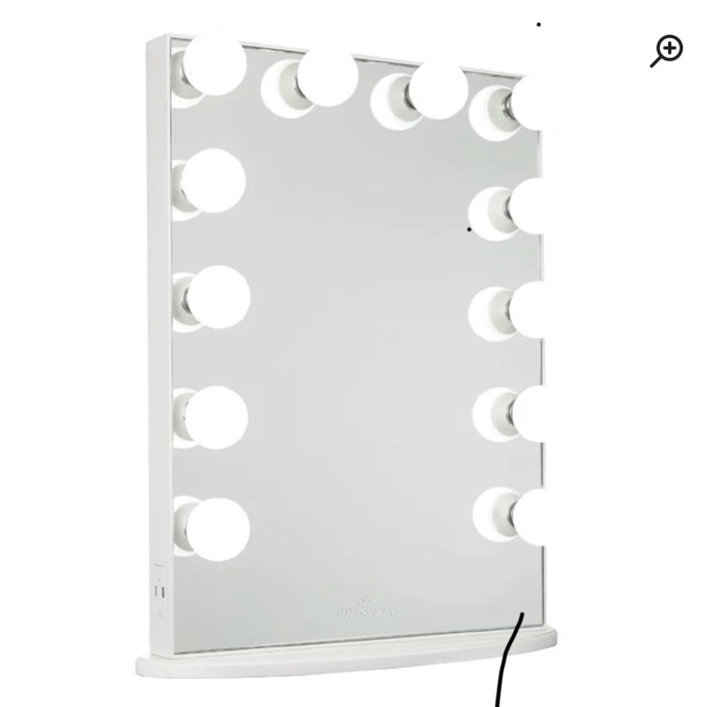Vanity Girl Hollywood Mirror